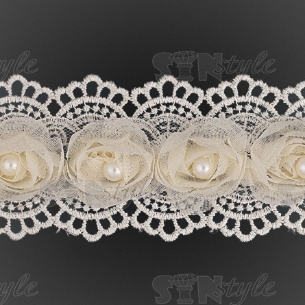 Кружево ажурное с отделкой из органзы и бусин, цвет шампань, ширина 60 мм, намотка 10 ярдов фото 2