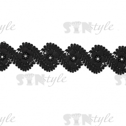 Кружево ажурное с отделкой, нежная цветочная гирлянда со стразой в центре каждого цветка и в обрамлении листьев по всей длине изделия, ширина 60 мм, намотка 10 ярдов, цвет черный фото 2