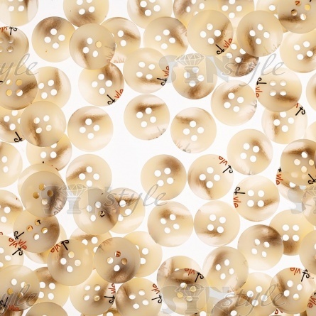 Пуговица пластиковая на четыре прокола, размер 24L, цвет бежевый фото 1