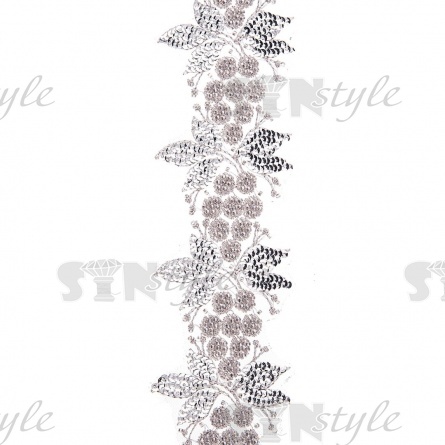 Кружево на сетке с растительным орнаментом, расшитое пайетками и микробисером, ширина 70 мм, цвет серебряный, намотка 10 ярдов  фото 1