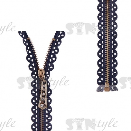 Молния металлическая, тип 3, разъемная, длина 60 см, цвет 330 (темно-синий), звенья золотистые, бегунок золотистого цвета со стразами фото 1