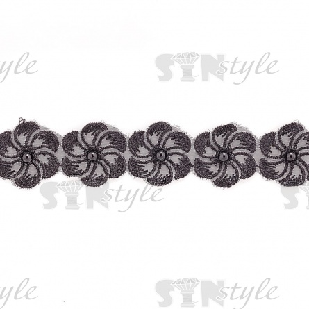 Кружево "Цветочки" на капроновой ленте, ширина 35 мм, цвет черный+белые бусины, намотка 20 ярдов фото 2