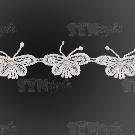 Кружево "Бабочка", нежная гирлянда из ажурных бабочек с бусиной в середине, ширина 45 мм, намотка 15 ярдов, цвет белый фото 2