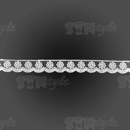 Кружево на сетке белого цвета с белой вышивкой, ширина 35 мм, намотка 15 ярдов фото 1