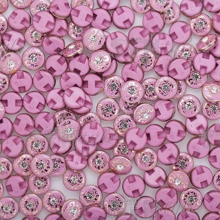 Пуговица пластиковая на полуножке, размер 20L, круглой формы, цвет грязно-розовый, золотой арнамент, белая страза фото 3