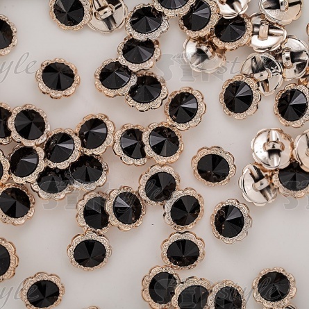 Пуговица пластиковая на ножке, круглая с ажурным бортиком, основа золотая, вставка в виде черной стразы, 28L фото 3