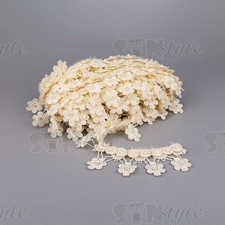 Кружево ажурное с отделкой бусинами, ширина 60 мм, цвет шампань, намотка 10 ярдов фото 3