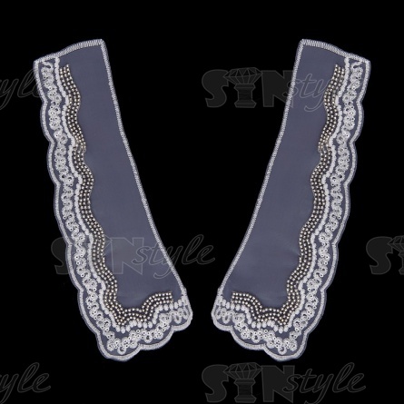 Воротник пришивной из тонкого капрона, по внешнему контуру ажурная вышивка в тон основы с пайетками и микробисером, размер 245х85 мм фото 1