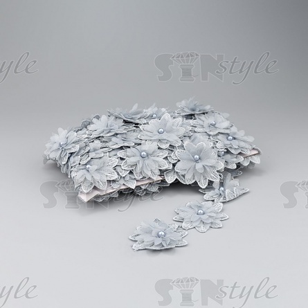 Цветочное кружево, декорированное объемными цветами и бусинами в цвет кружева, ширина 50 мм, цвет серый, намотка 10 ярдов фото 2