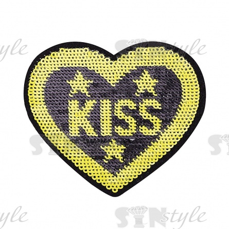 Термоаппликация "Сердце" с пайетками, размер 70х60 мм фото 1