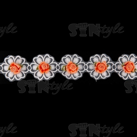 Кружево "Цветочное", на ажурной капроновой основе россыпь объмных цветов из атласных ленточек, ширина 50 мм, цвет белый, намотка 15 ярдов фото 3