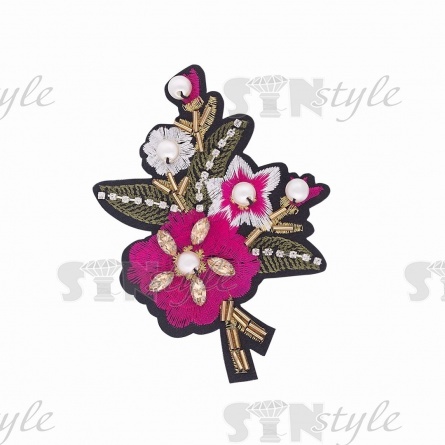 Аппликация с элементами из бисера,  размер 75х105 мм фото 1