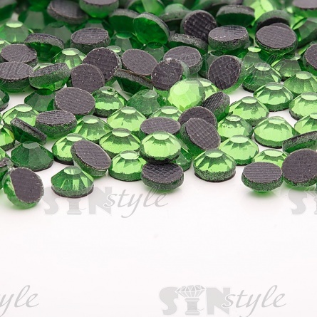 Стразы термоклеевые стеклянные SS16, форма круг, цвет светло-зеленый (934), 1440 шт/уп  фото 3