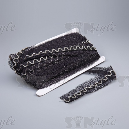 Кружево с отделкой, на кружевной основе черная полоса со стразами зигзагообразной формы по всей длине изделия, ширина 40 мм, намотка 15 ярдов, цвет черный  фото 2