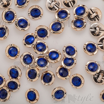 Пуговица пластиковая на ножке, круглая, золотая основа, синяя вставка под мрамор, размер 28L фото 4