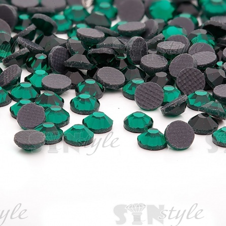 Стразы термоклеевые стеклянные SS16, форма круг, цвет зеленый (921), 1440 шт/уп  фото 3