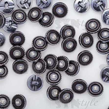 Пуговица пластиковая на ножке, круглая, цвет темный никель+черный+белая страза, размер 40L фото 3