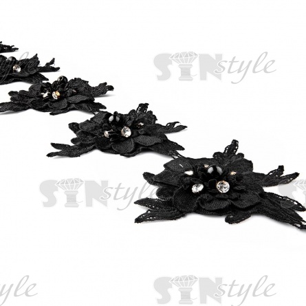 Объёмное "Цветочное" кружево, украшенное черными бусинами и белыми стразами, ширина 140 мм, цвет черный, намотка 15 ярдов фото 3