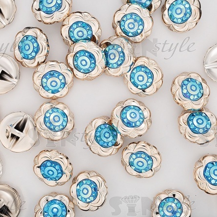 Пуговица пластиковая на ножке, в форме цветка, золотая основа с голубой радужной вставкой, 40L фото 3