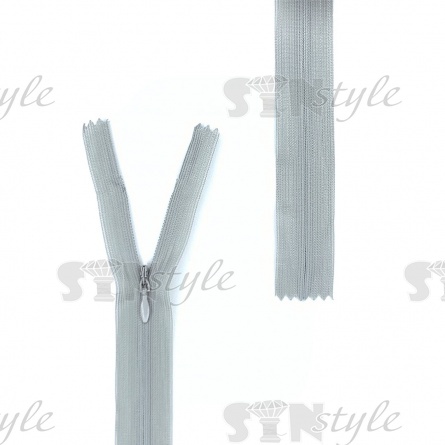 Молния спираль, тип 3, потайная, неразъемная, основа капрон, длина 50 см, цвет 132 (светло-серый), бегунок цвета основы фото 1