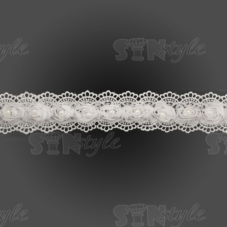 Кружево ажурное с отделкой из органзы и бусин, цвет белый, ширина 60 мм, намотка 10 ярдов фото 1