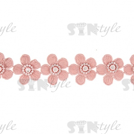 Кружево Цветочное со стразами, красивая цветочная гирлянда с белой стразой в центре цветка, ширина 40 мм, цвет грязно-розовый/стразы белые, намотка 10 ярдов фото 2