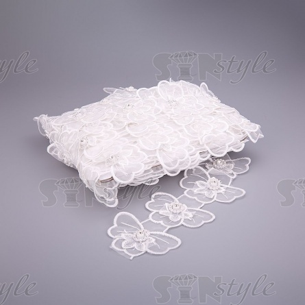 Кружево "Бантики" на капроновой ленте со стразами, ширина 65 мм, цвет белый, намотка 15 ярдов фото 1