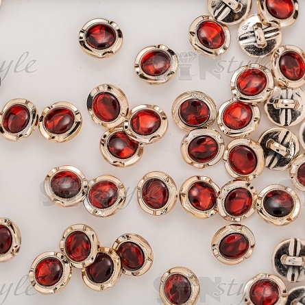 Пуговица пластиковая на ножке, круглая, золотая основа, красная вставка под мрамор, размер 28L фото 3